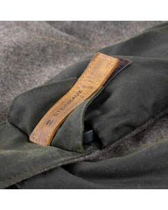 STEINKAUZ Schultertasche &bdquo;Querkopf&ldquo;, Wax Cotton, Oliv